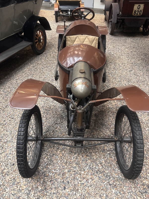 Technika, historie a vánoční Praha: exkurze tříd 2.TA a 3.AA