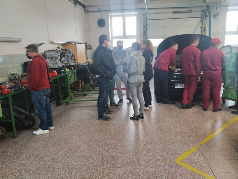 Pedagogové ze Španělska na VOŠ a SŠ automobilní Zábřeh
